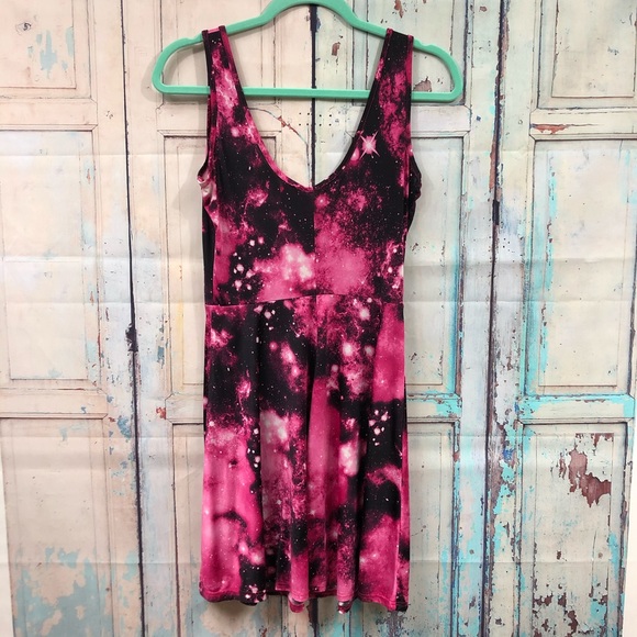 Soft Pink and Black Dress - Picture 5 of 5